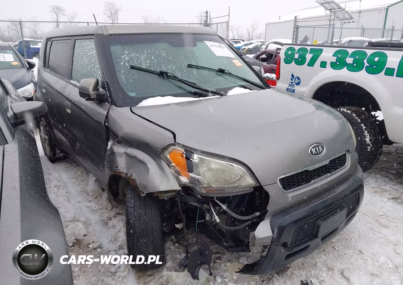2010 Kia Soul +