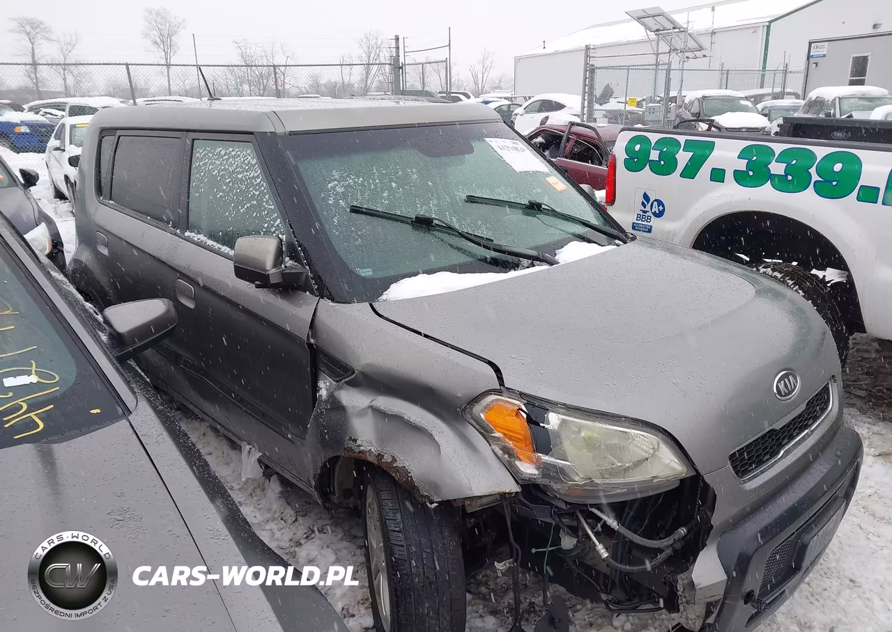 2010 Kia Soul + VIN:KNDJT2A26A7179810 - 12
