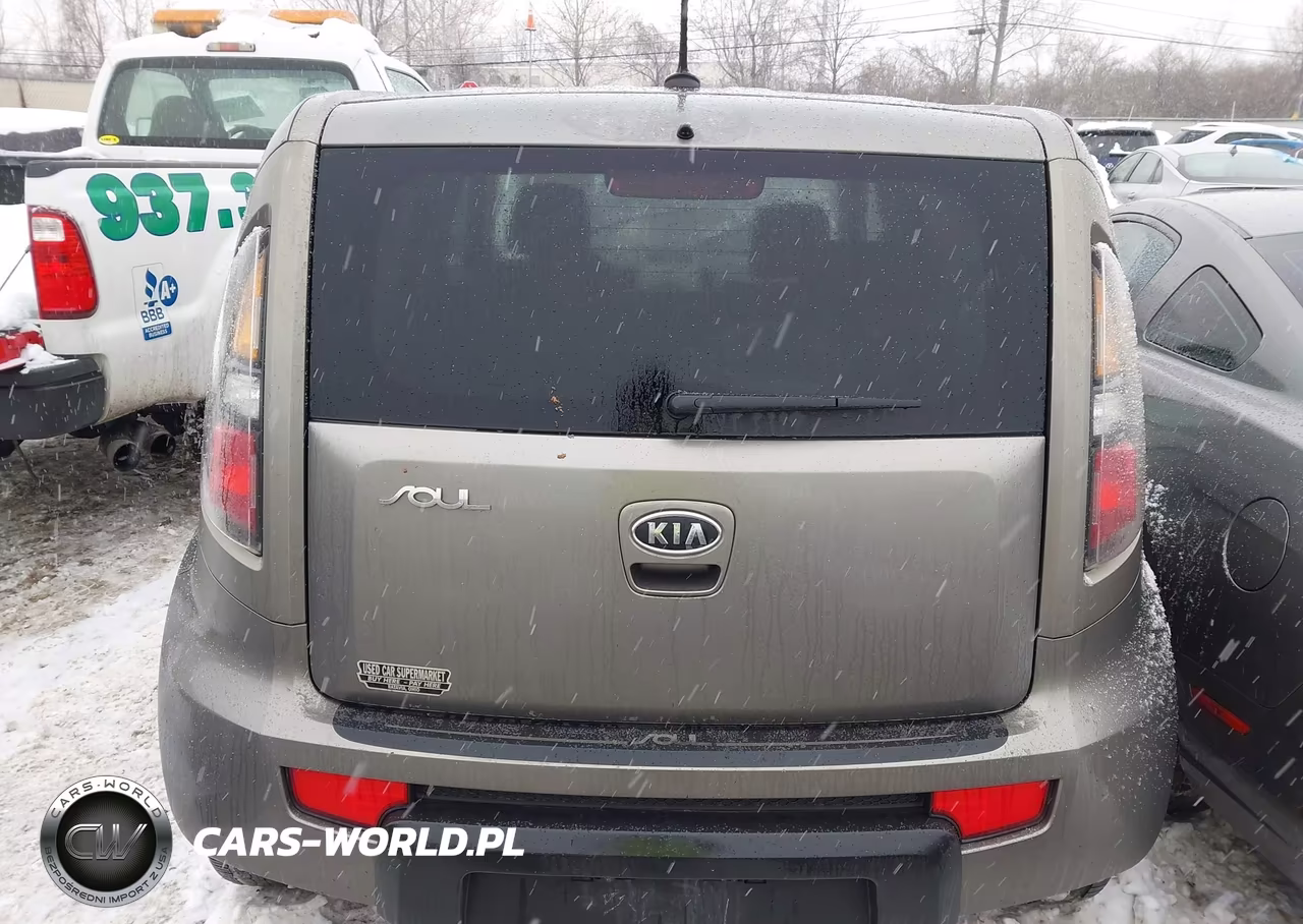 2010 Kia Soul + VIN:KNDJT2A26A7179810 - 15