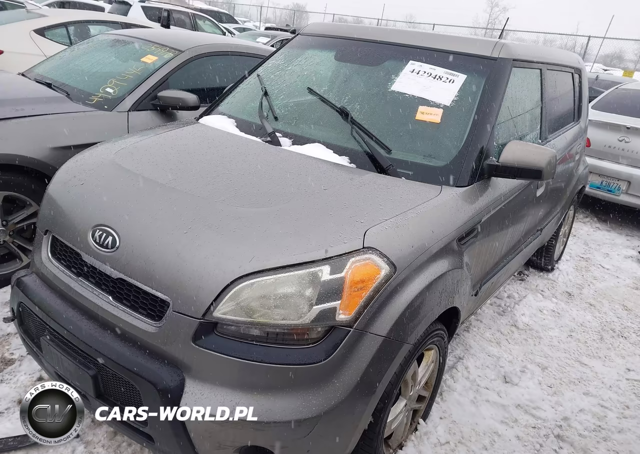 2010 Kia Soul + VIN:KNDJT2A26A7179810 - 2
