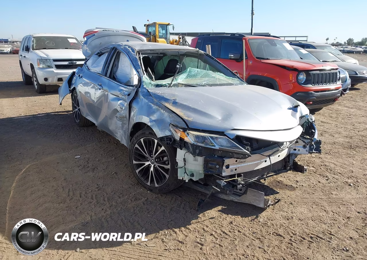 2020 Toyota Camry Se