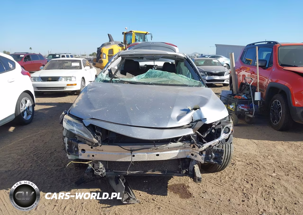 2020 Toyota Camry Se VIN:4T1G11AK3LU940366 - 11