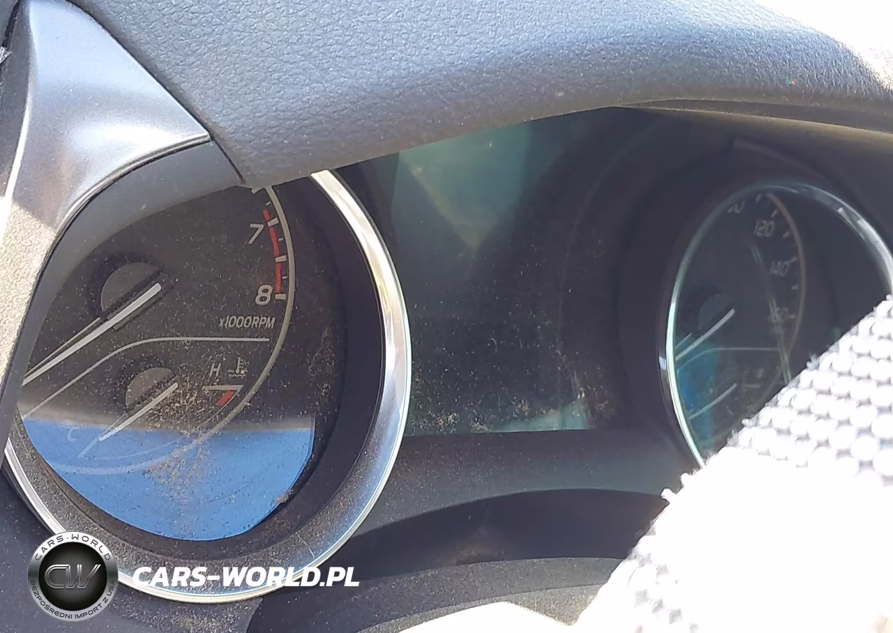 2020 Toyota Camry Se VIN:4T1G11AK3LU940366 - 14