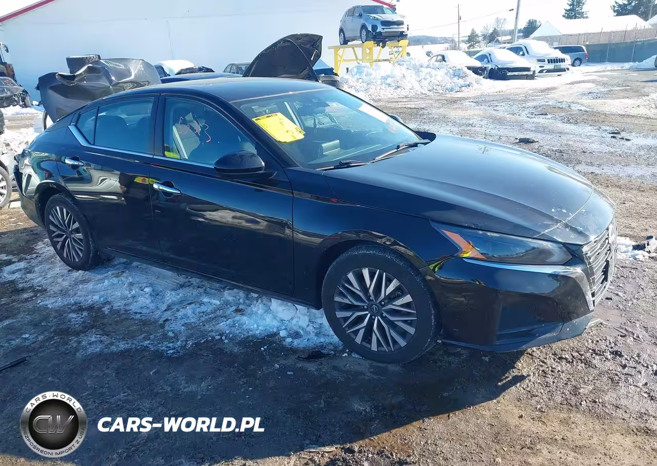 2023 Nissan Altima Sv Fwd