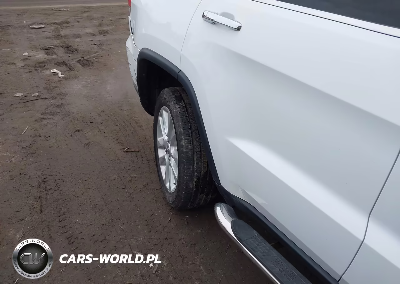 2017 Jeep Grand Cherokee Limited 4X4 VIN:1C4RJFBG0HC815374 - 18