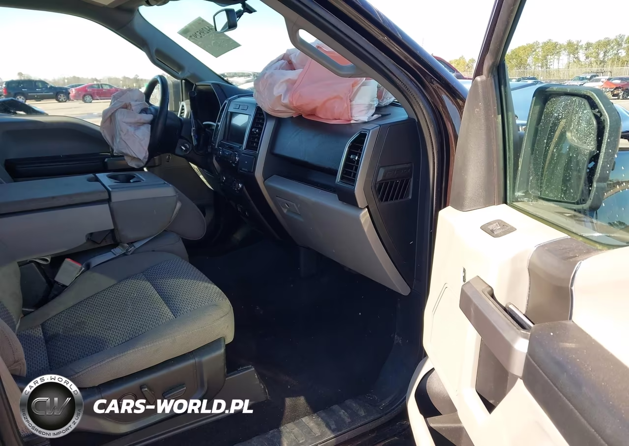 2019 Ford F-150 Xlt VIN:1FTEW1E54KFC16089 - 5