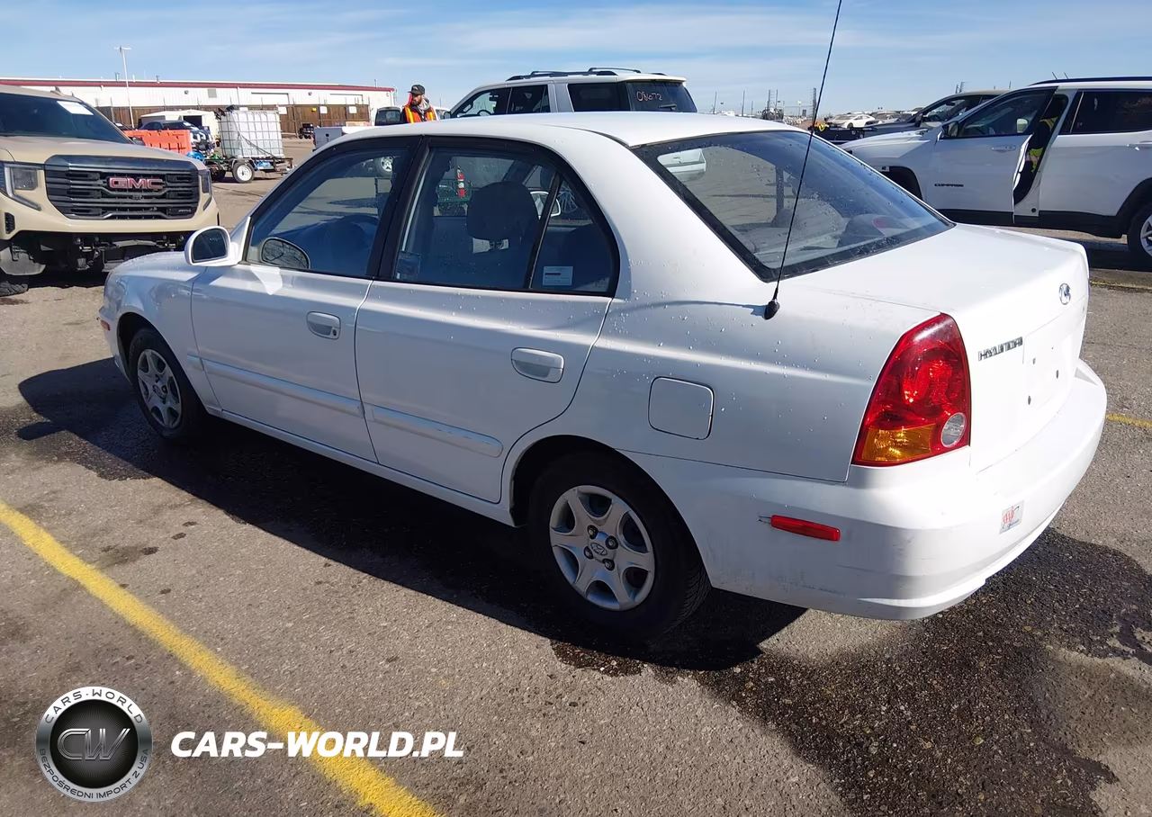 2004 Hyundai Accent Gl VIN:KMHCG45C14U535254 - 3