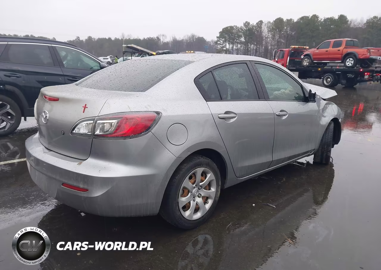 2013 Mazda Mazda3 I Sv VIN:JM1BL1TG6D1821750 - 4
