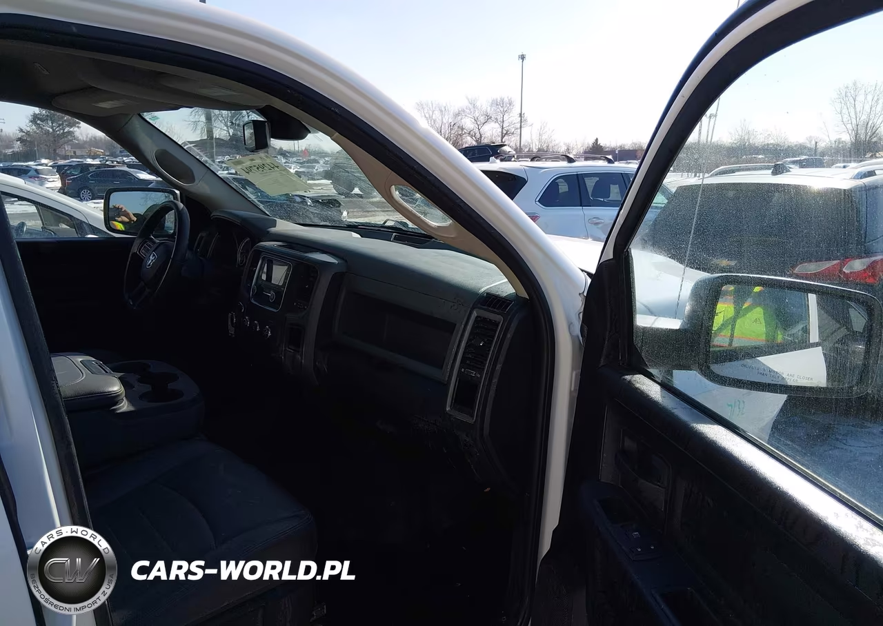 2020 Ram 1500 Classic Tradesman 4X4 5'7 Box VIN:3C6RR7KT2LG130947 - 5