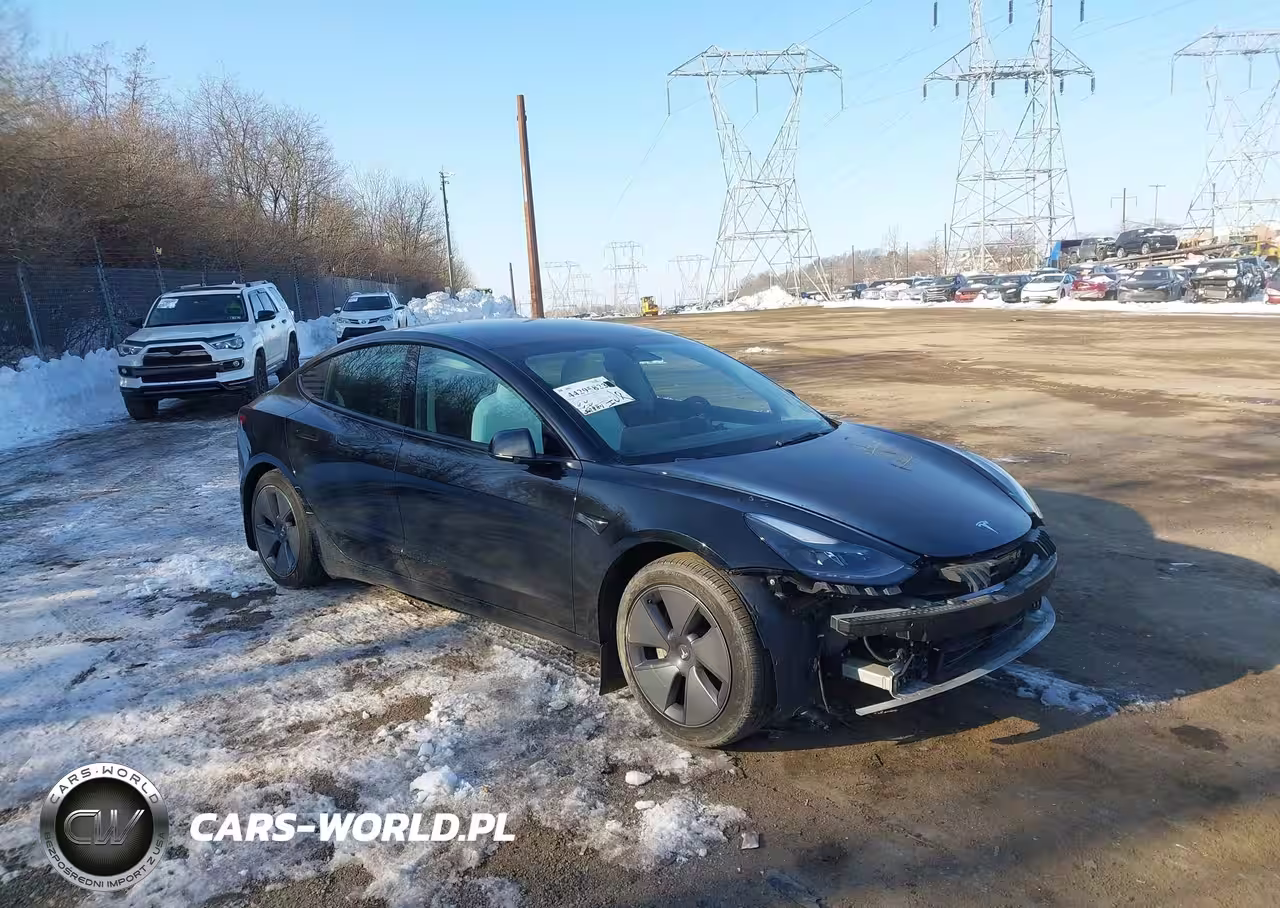 2022 Tesla Model 3 Long Range Dual Motor All-Wheel Drive