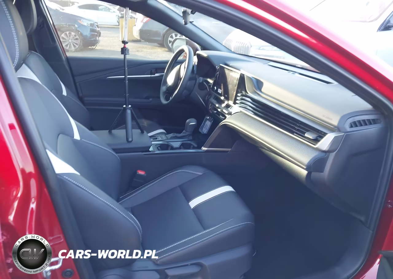 2025 Toyota Camry Se VIN:4T1DAACK2SU207904 - 5