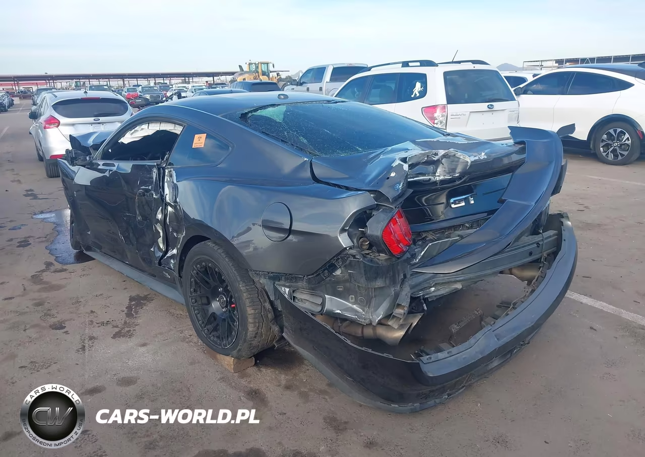 2020 Ford Mustang Gt Premium Fastback VIN:1FA6P8CFXL5131163 - 3