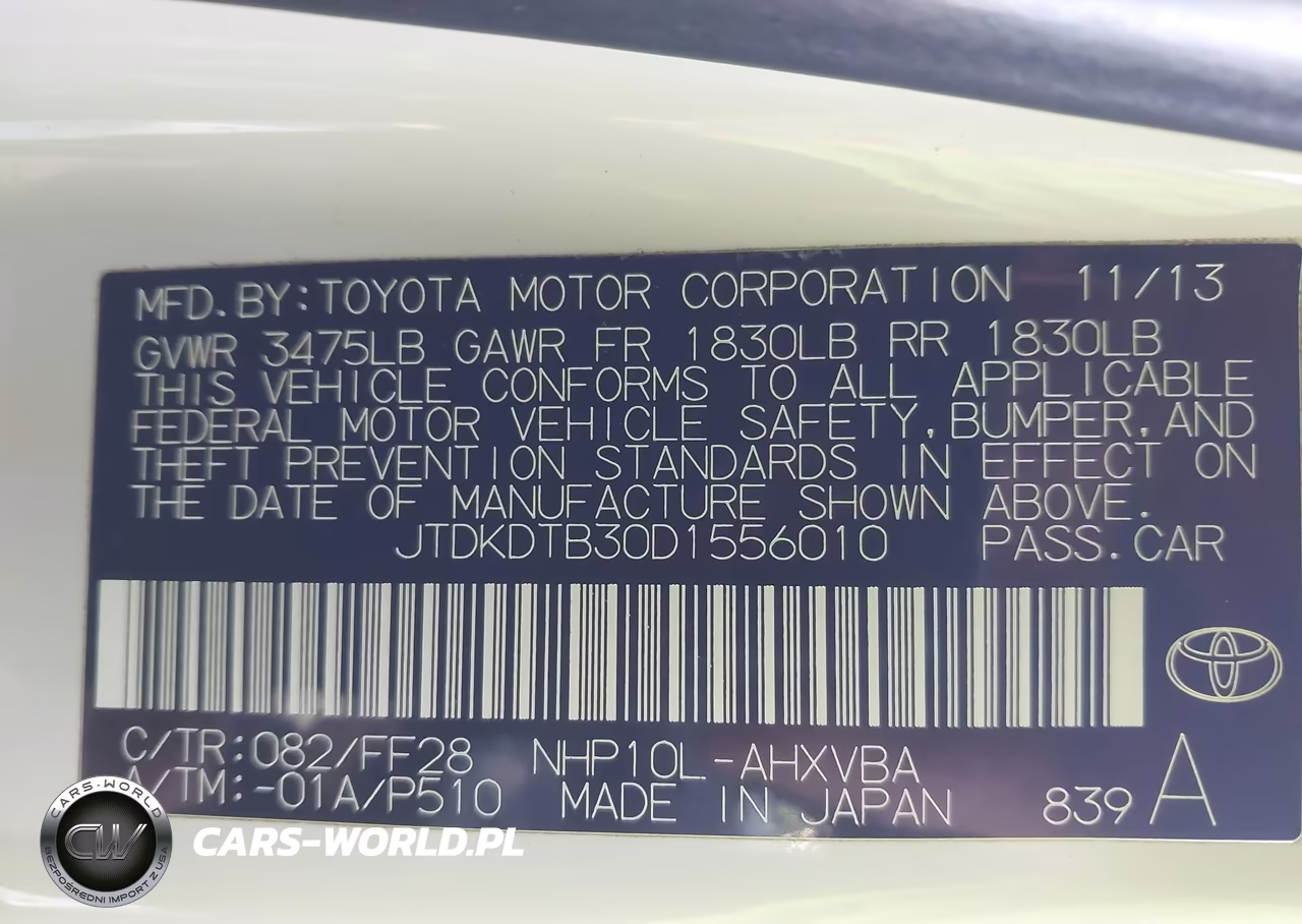 2013 Toyota Prius C Two VIN:JTDKDTB30D1556010 - 9