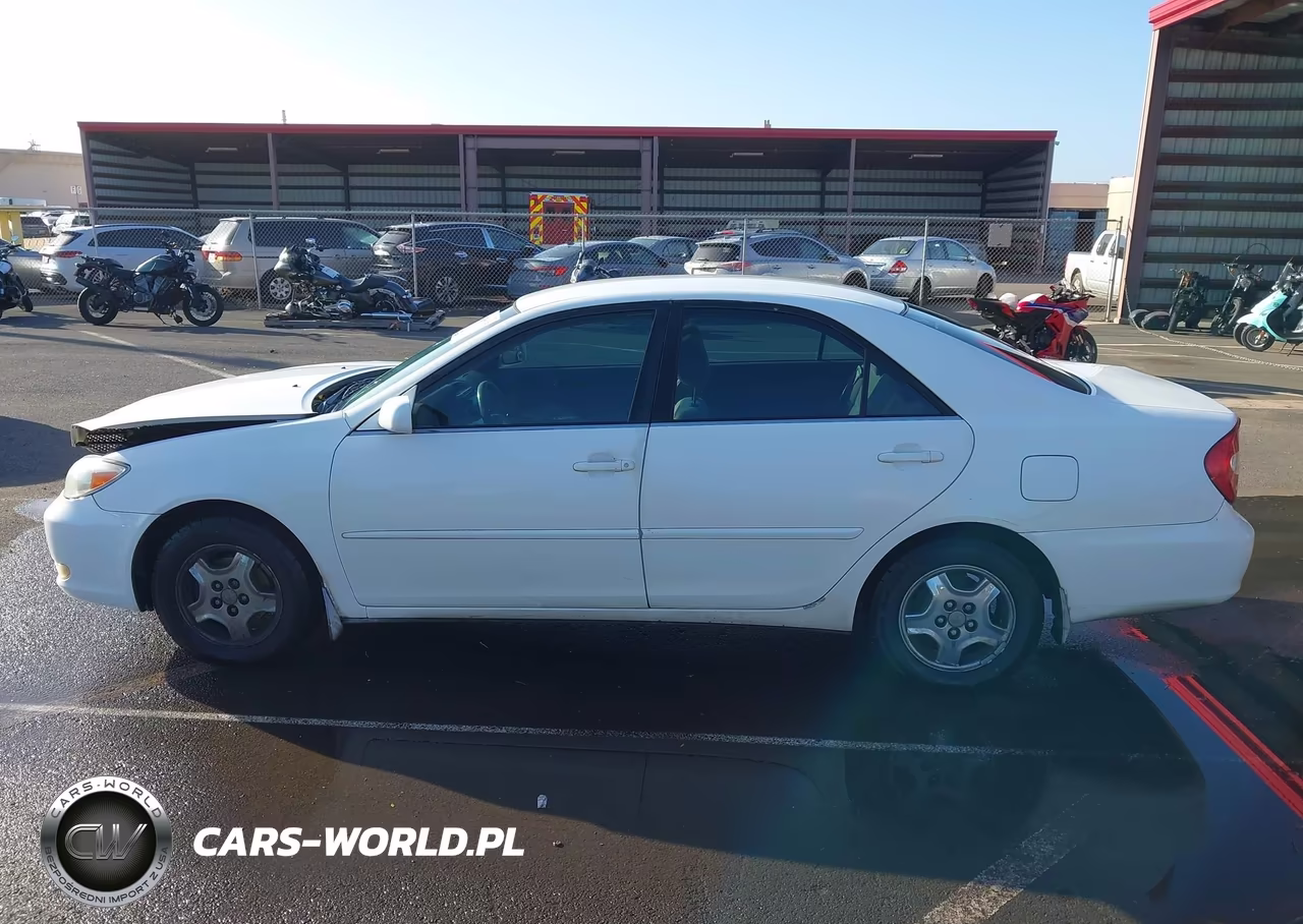 2004 Toyota Camry Le-Se-Std-Xle VIN:JTDBE32K440269358 - 14