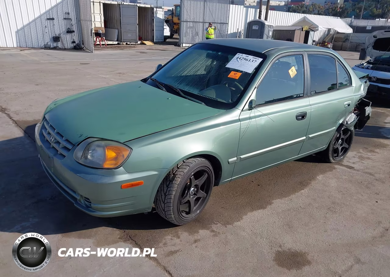 2005 Hyundai Accent Gls VIN:KMHCG45C65U605896 - 2