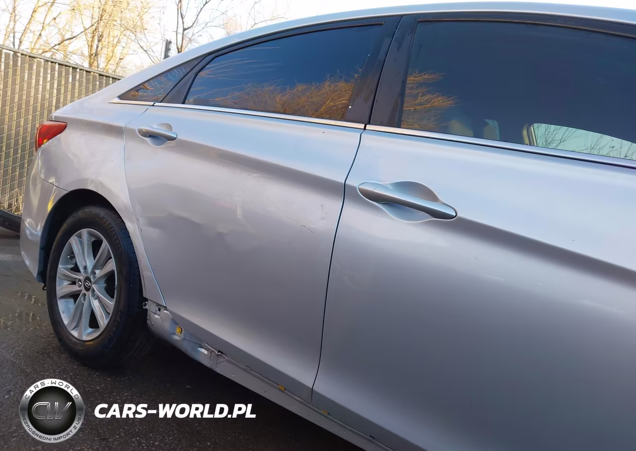 2014 Hyundai Sonata Gls VIN:5NPEB4AC4EH936715 - 18