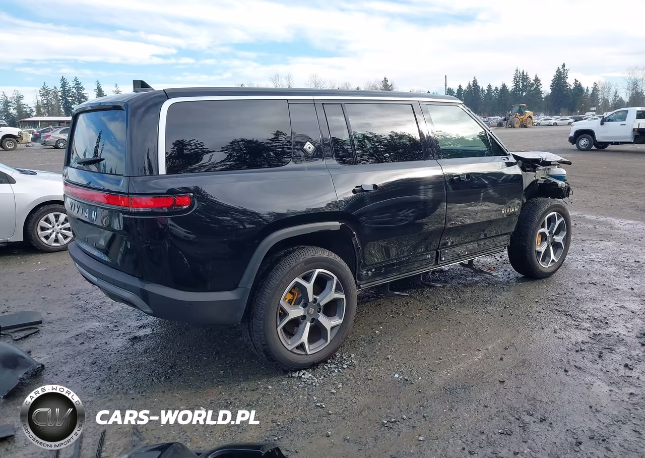 2023 Rivian R1S Adventure VIN:7PDSGABA9PN013254 - 4
