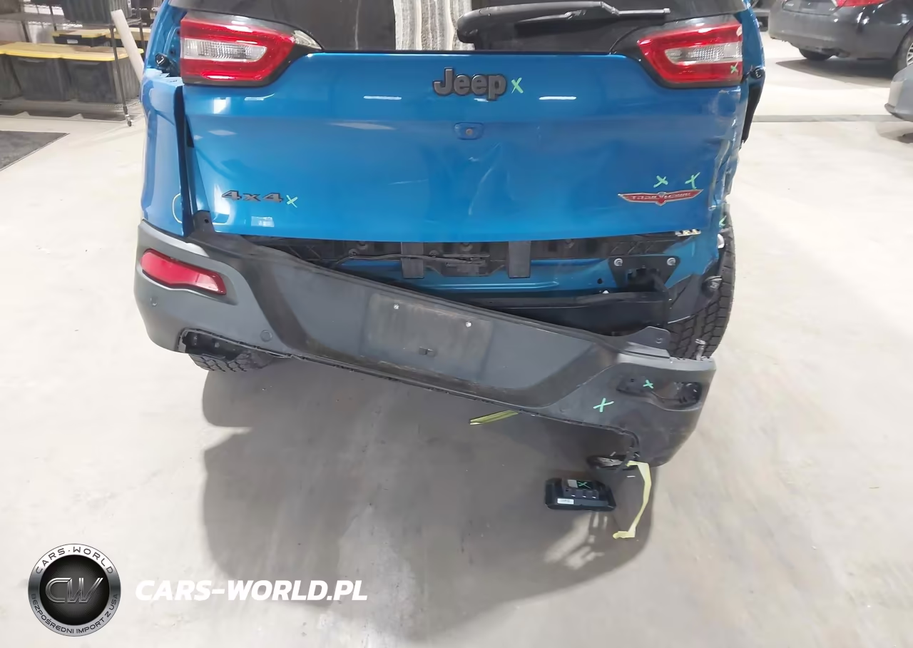 2018 Jeep Cherokee Trailhawk 4X4 VIN:1C4PJMBX1JD581631 - 6
