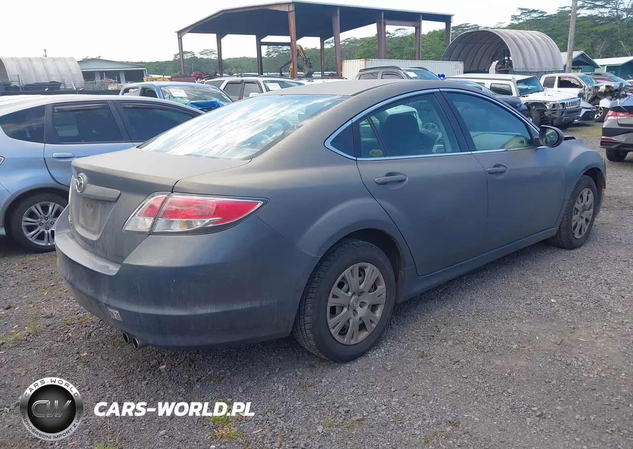 2010 Mazda Mazda6 I Sport VIN:1YVHZ8BH4A5M15931 - 4