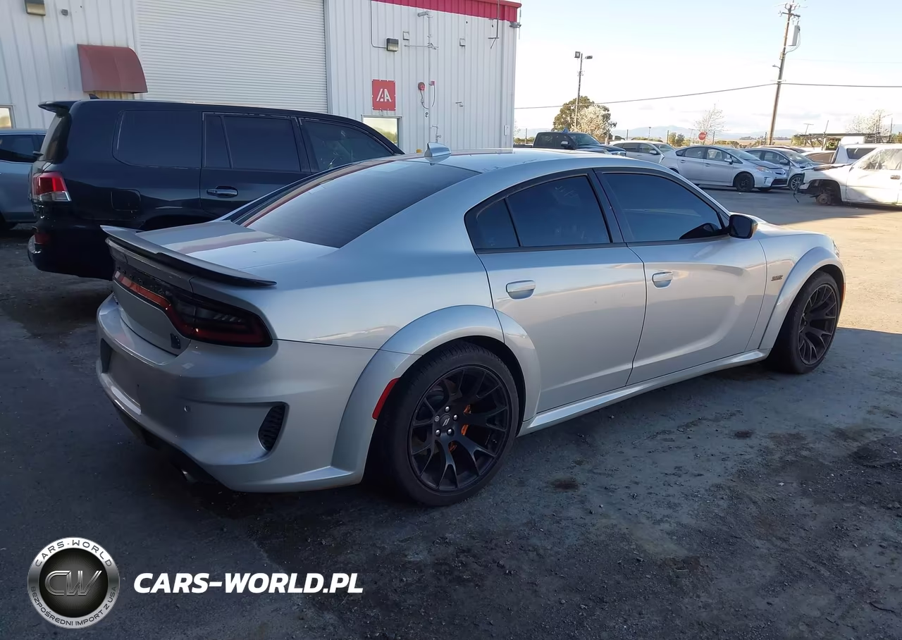2023 Dodge Charger Scat Pack Widebody VIN:2C3CDXGJXPH638713 - 4