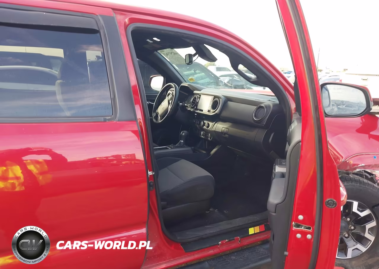 2020 Toyota Tacoma Trd Off-Road VIN:3TMCZ5AN5LM331362 - 5