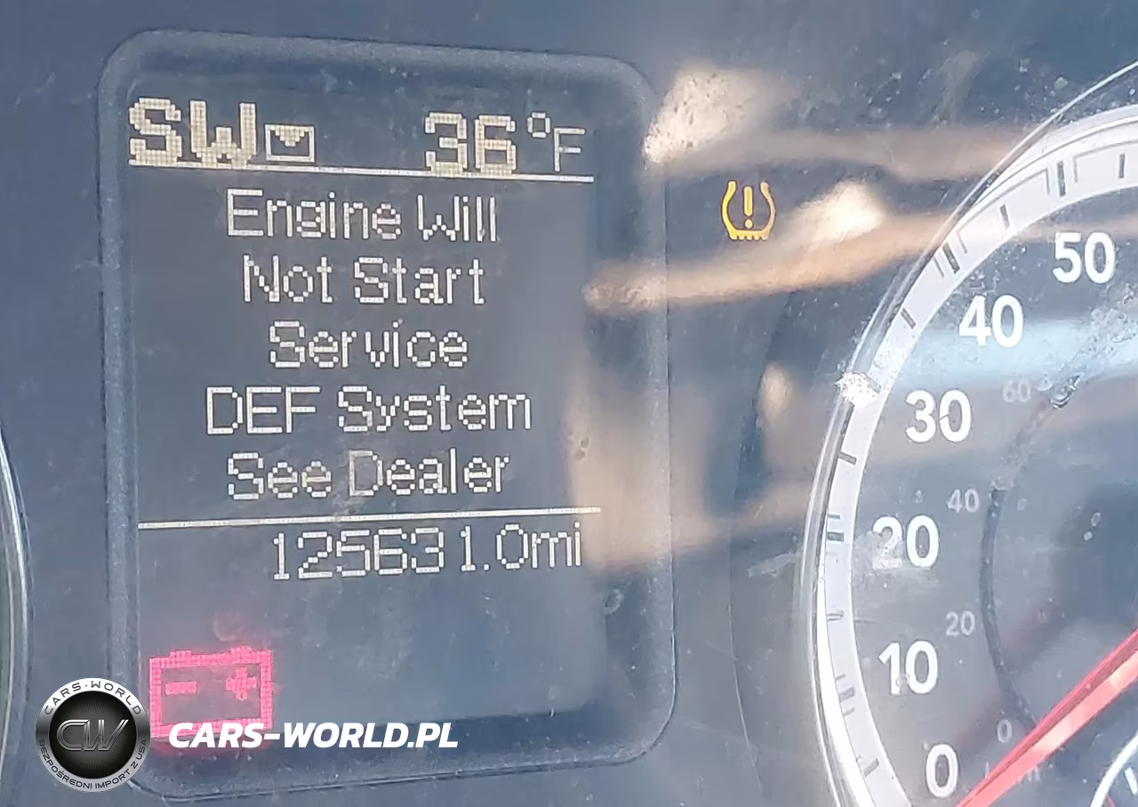 2015 Ram 1500 Tradesman VIN:1C6RR7SM0FS724040 - 15