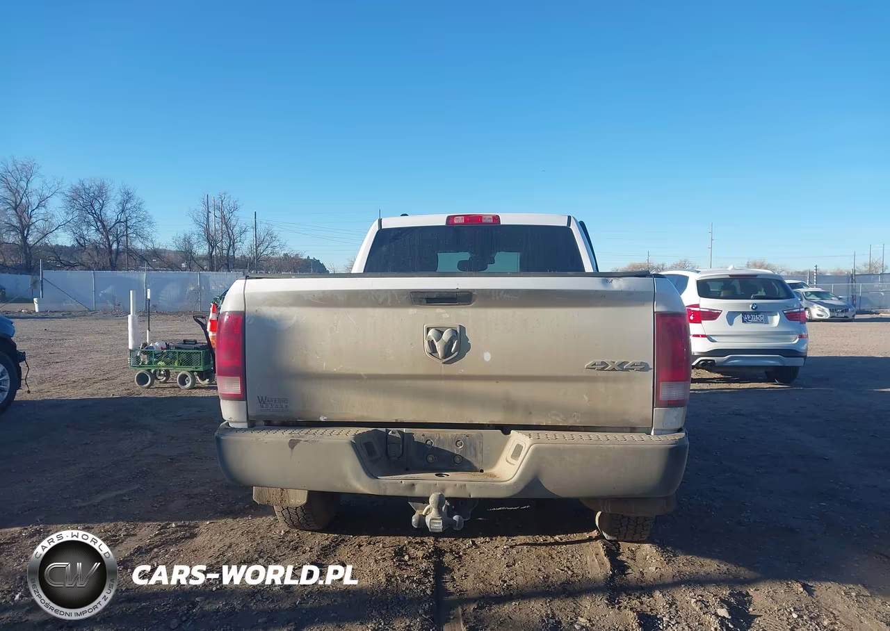 2015 Ram 1500 Tradesman VIN:1C6RR7SM0FS724040 - 16