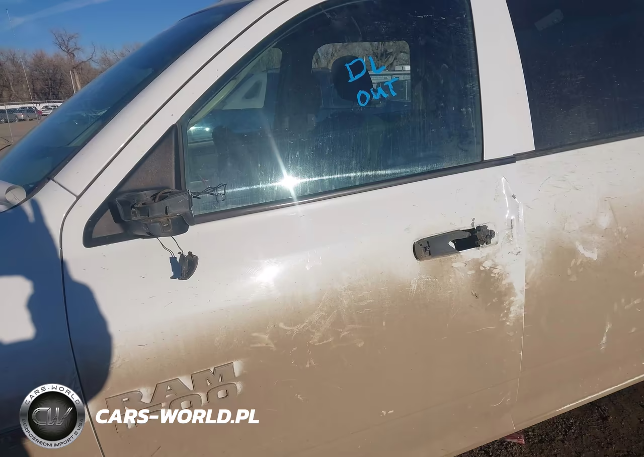 2015 Ram 1500 Tradesman VIN:1C6RR7SM0FS724040 - 18