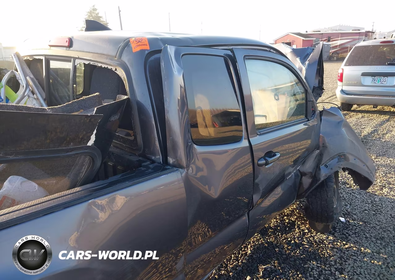 2017 Toyota Tacoma VIN:5TFSZ5AN5HX078296 - 18
