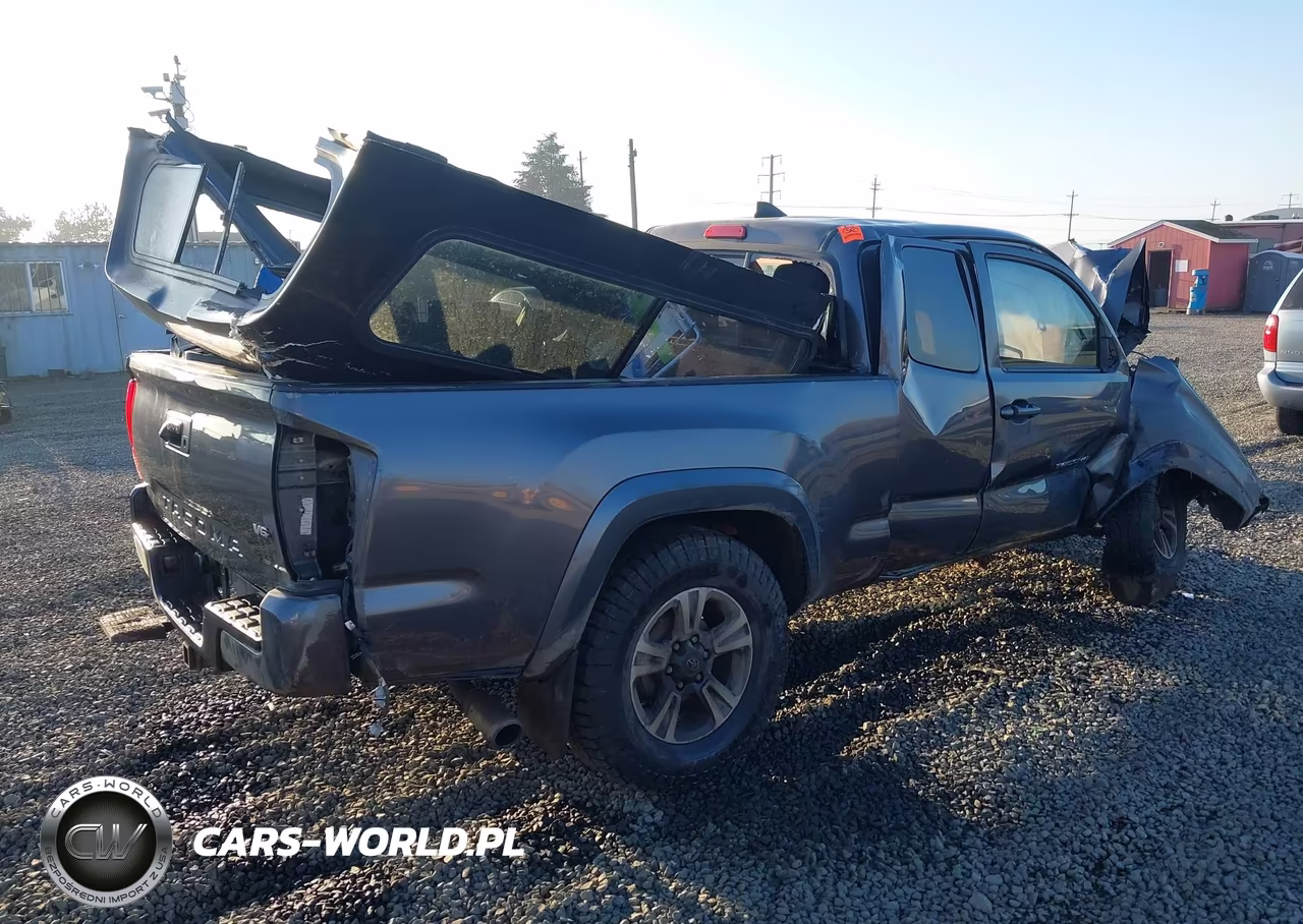2017 Toyota Tacoma VIN:5TFSZ5AN5HX078296 - 4