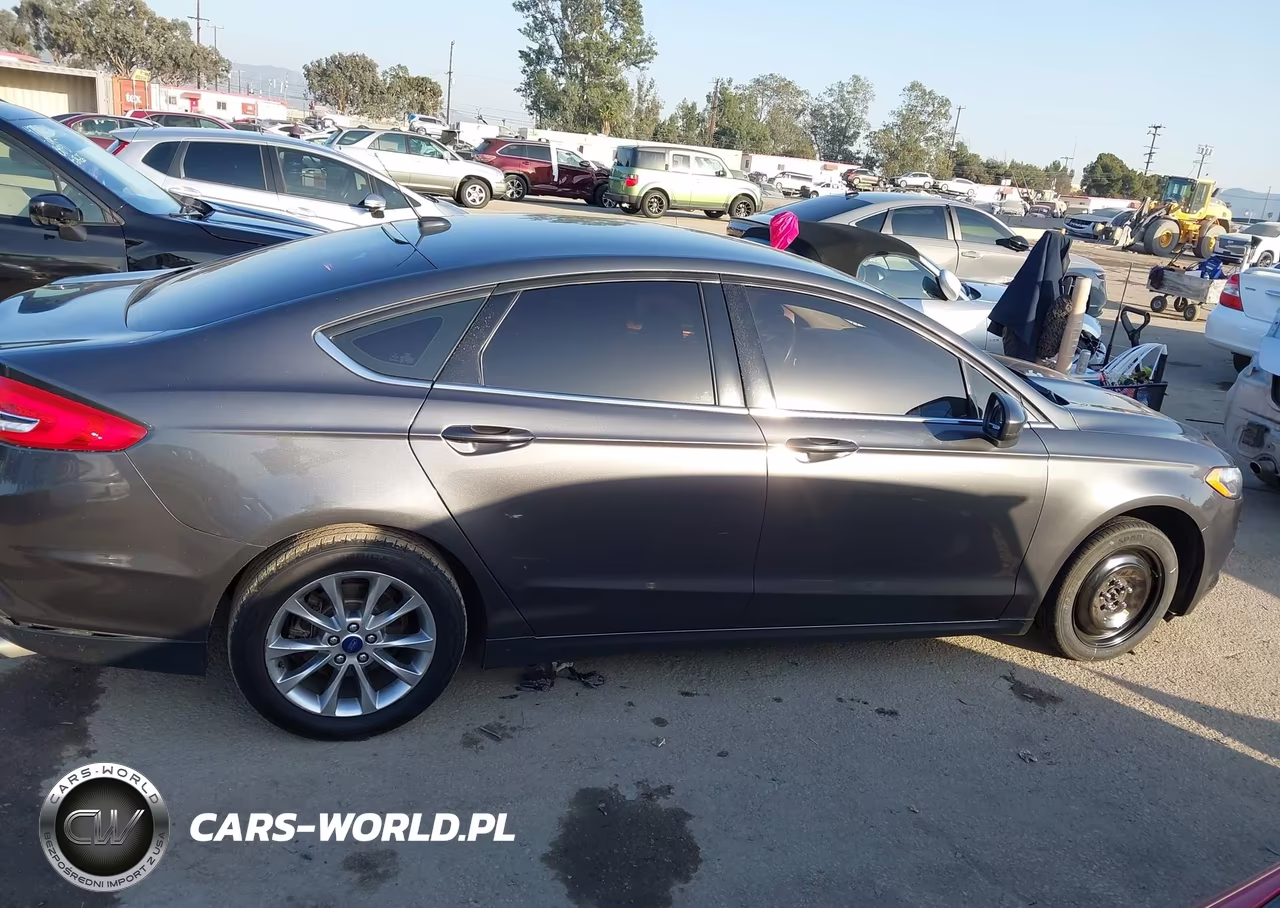 2017 Ford Fusion Se VIN:3FA6P0H76HR230571 - 13