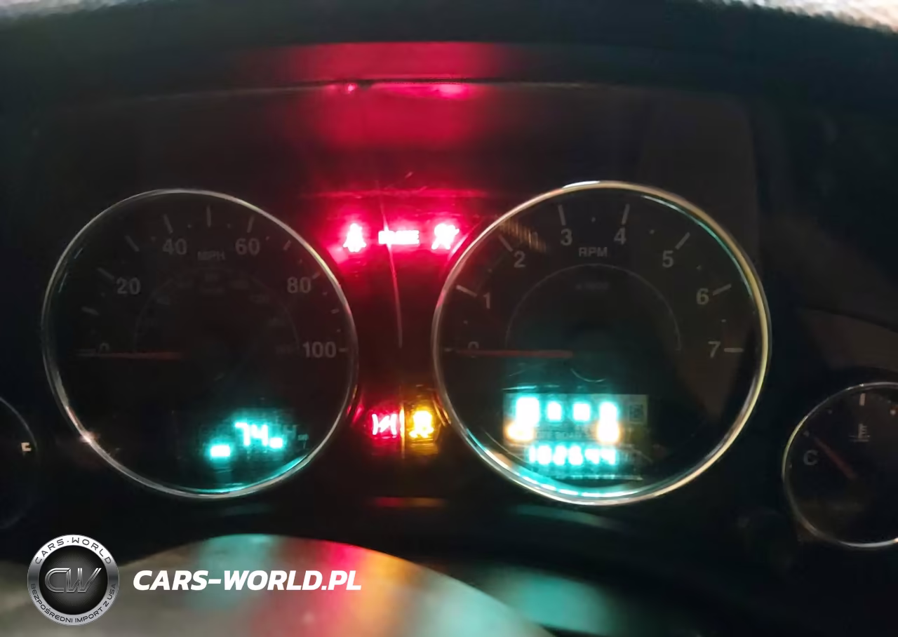 2014 Jeep Wrangler Unlimited Sport VIN:1C4HJWDG8EL200141 - 7