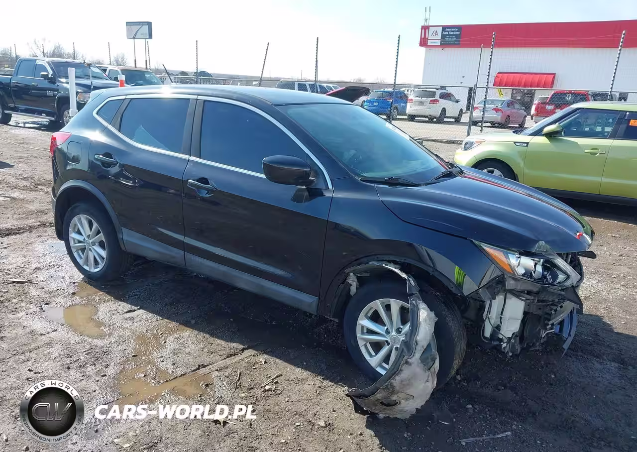 2017 Nissan Rogue Sport S