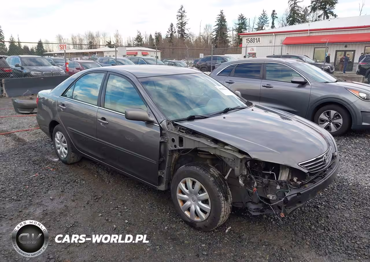 2005 Toyota Camry Le