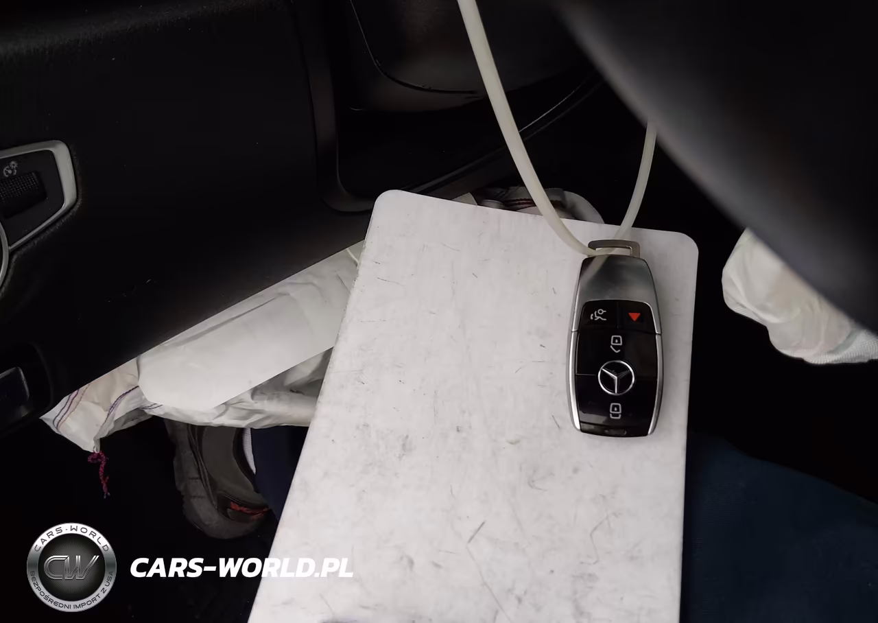 2019 Mercedes-Benz E 450 4Matic VIN:WDDZF6JB2KA569427 - 11