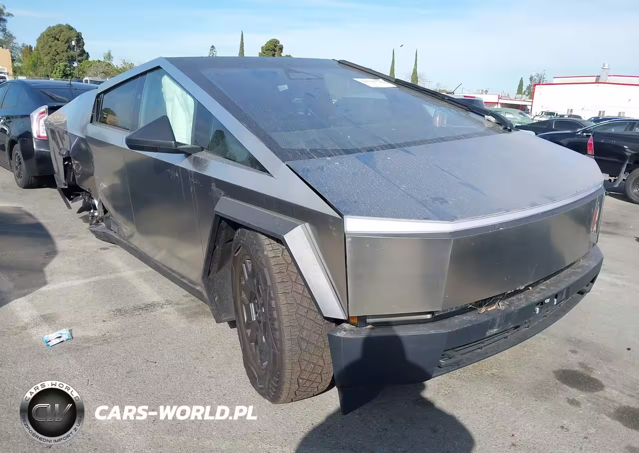 2025 Tesla Cybertruck Cyberbeast