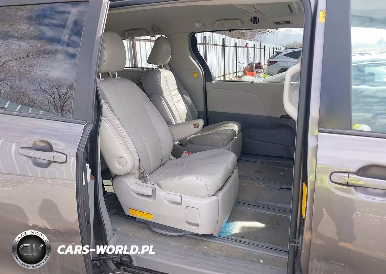2012 Toyota Sienna Xle 7 Passenger VIN:5TDDK3DC1CS031857 - 8