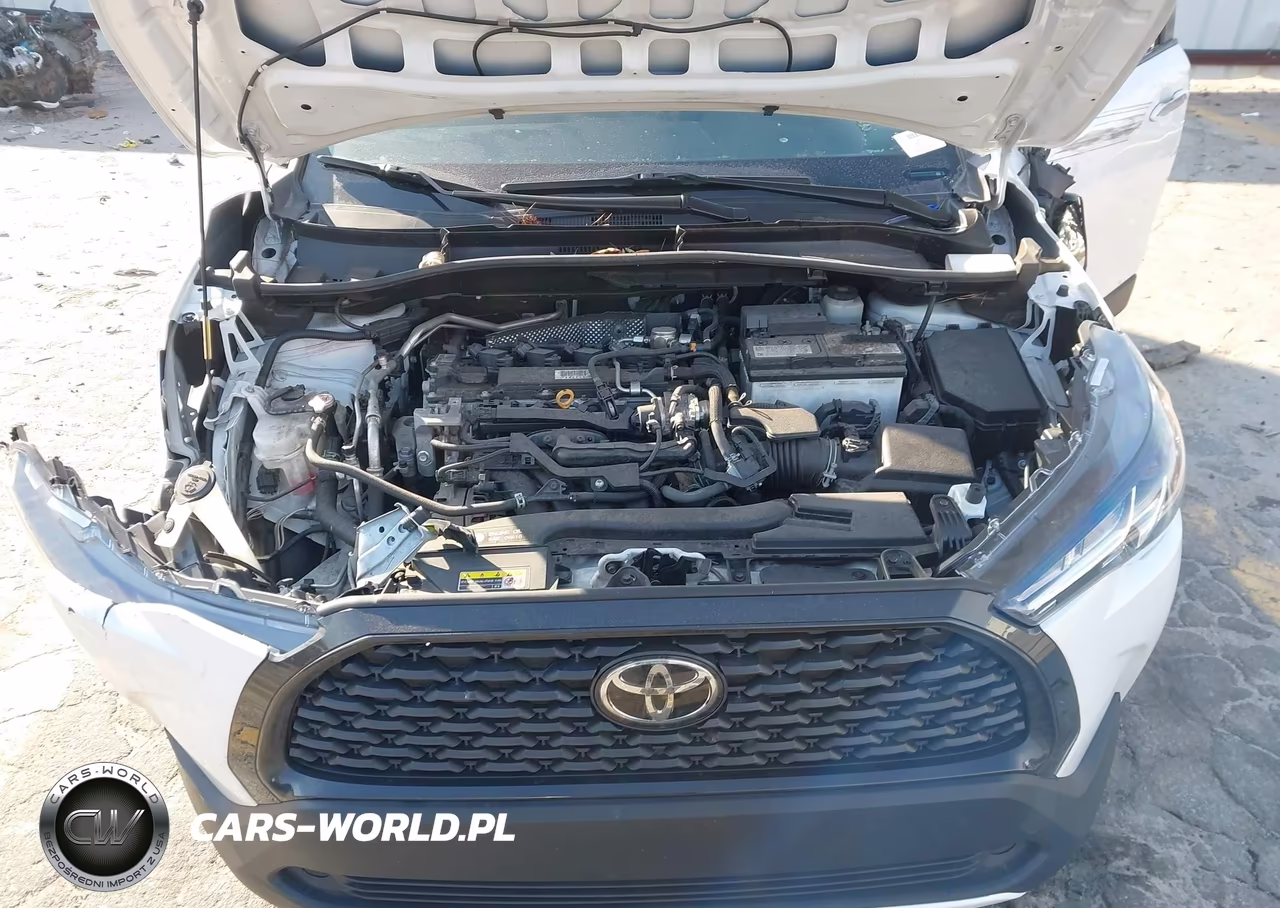 2022 Toyota Corolla Cross Le VIN:7MUCAAAGXNV032587 - 10