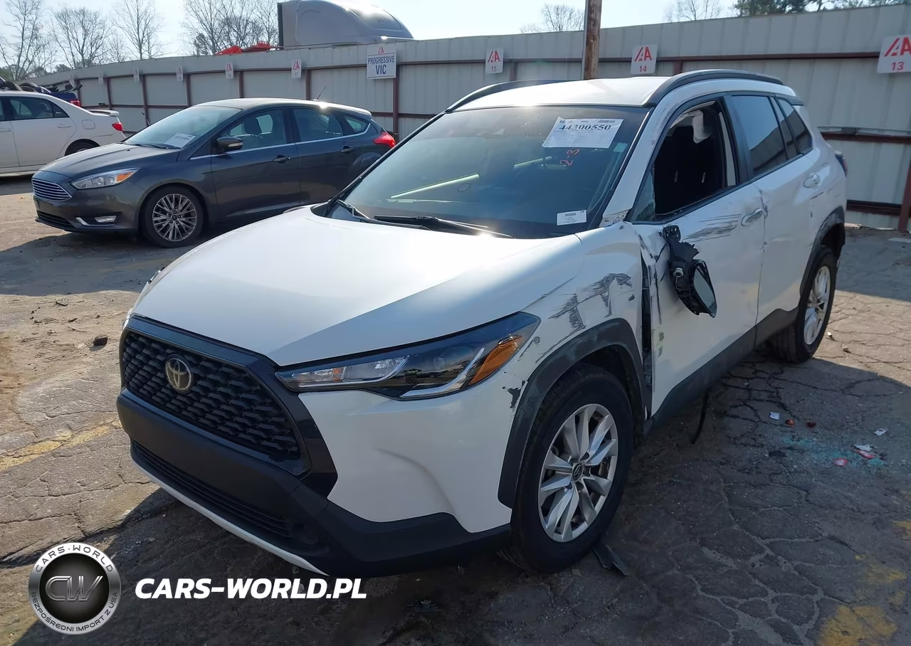 2022 Toyota Corolla Cross Le VIN:7MUCAAAGXNV032587 - 2