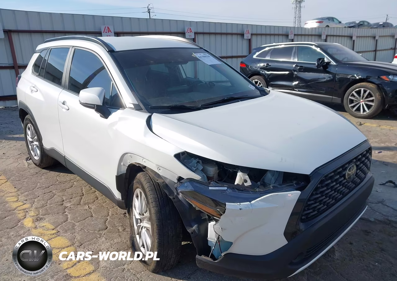 2022 Toyota Corolla Cross Le VIN:7MUCAAAGXNV032587 - 6