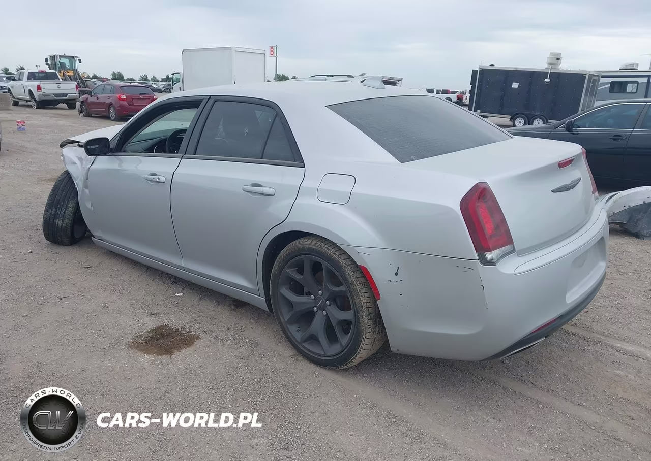 2023 Chrysler 300 Touring VIN:2C3CCAAG6PH537925 - 3