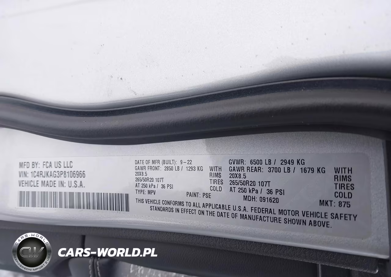 2023 Jeep Grand Cherokee L Altitude 4X4 VIN:1C4RJKAG3P8106966 - 9