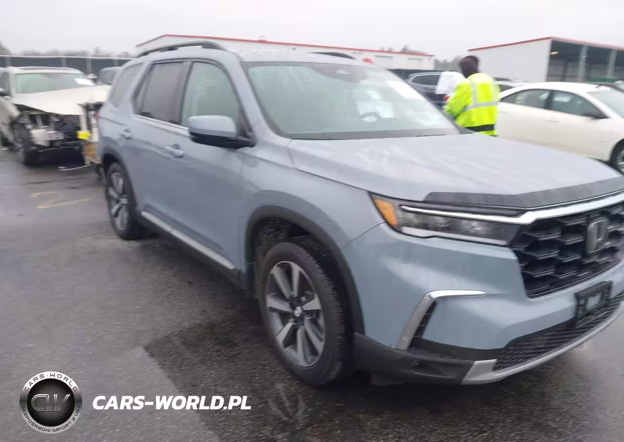 2025 Honda Pilot Touring