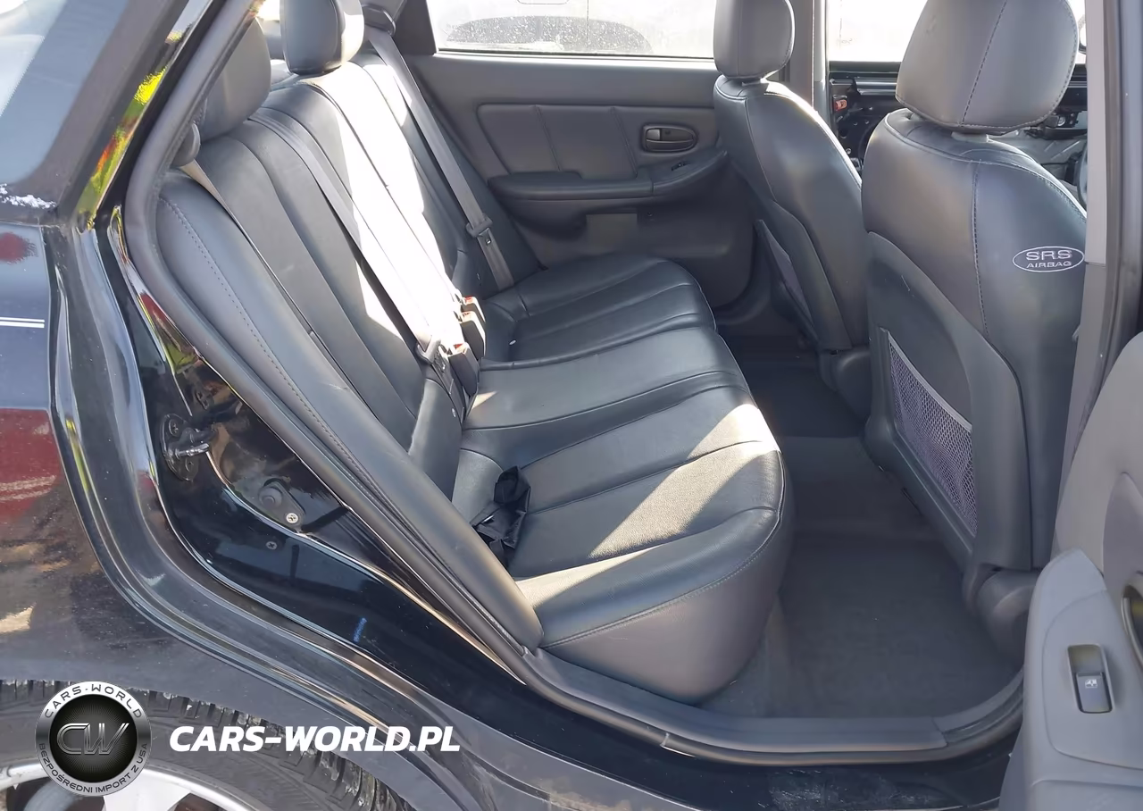 2003 Hyundai Elantra Gt VIN:KMHDN55D13U099898 - 8