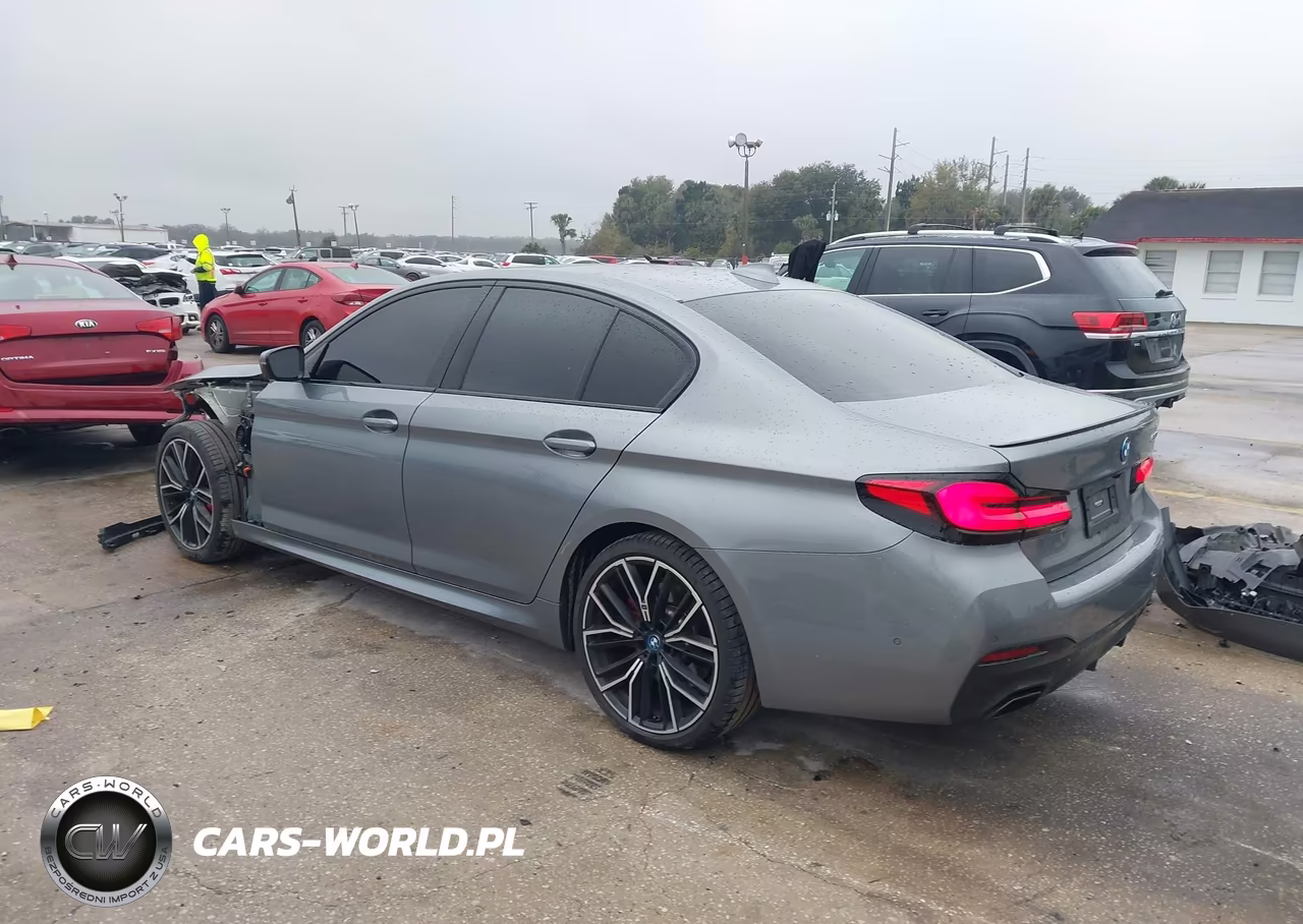2023 BMW 530E VIN:WBA13AG00PCM41964 - 3