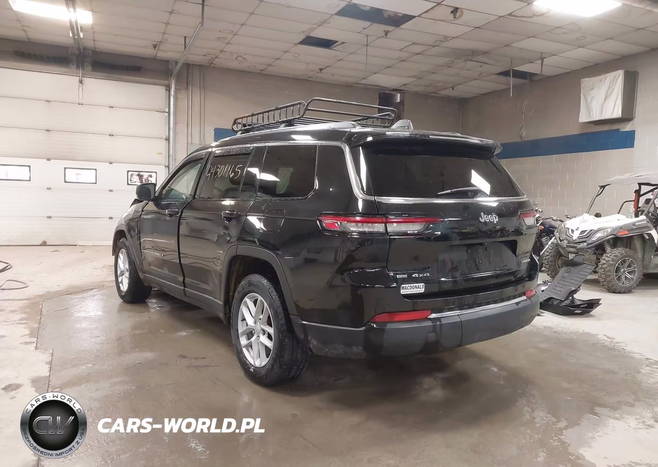 2021 Jeep Grand Cherokee L Laredo 4X4 VIN:1C4RJKAG0M8201061 - 3