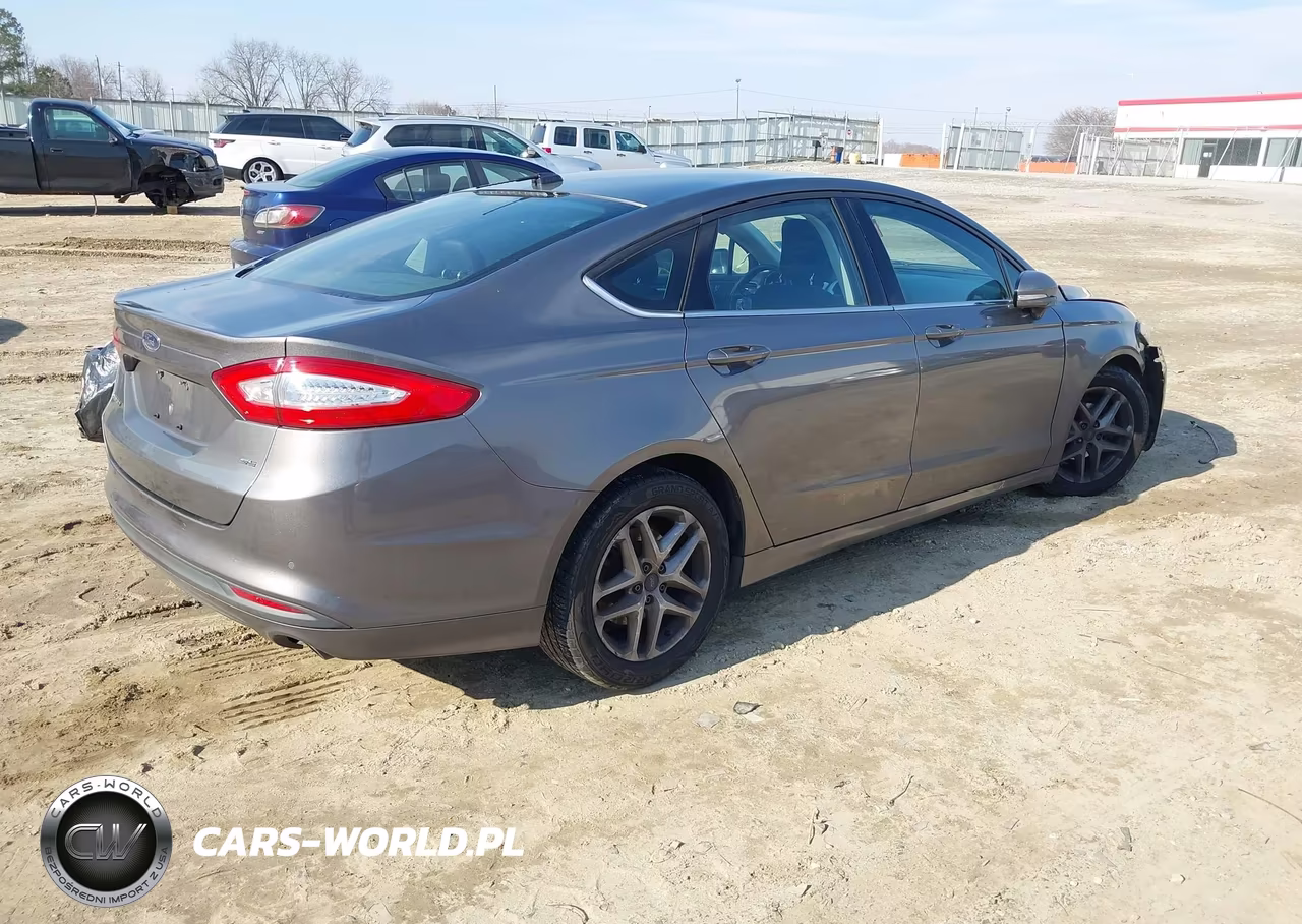 2013 Ford Fusion Se VIN:3FA6P0H76DR381470 - 4