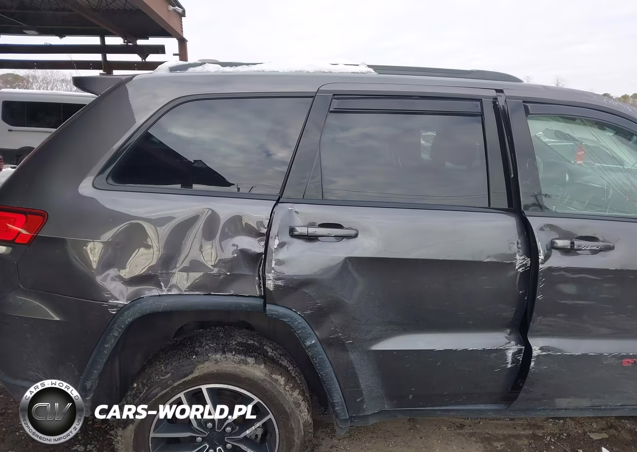 2021 Jeep Grand Cherokee Trailhawk 4X4 VIN:1C4RJFLG7MC585678 - 6