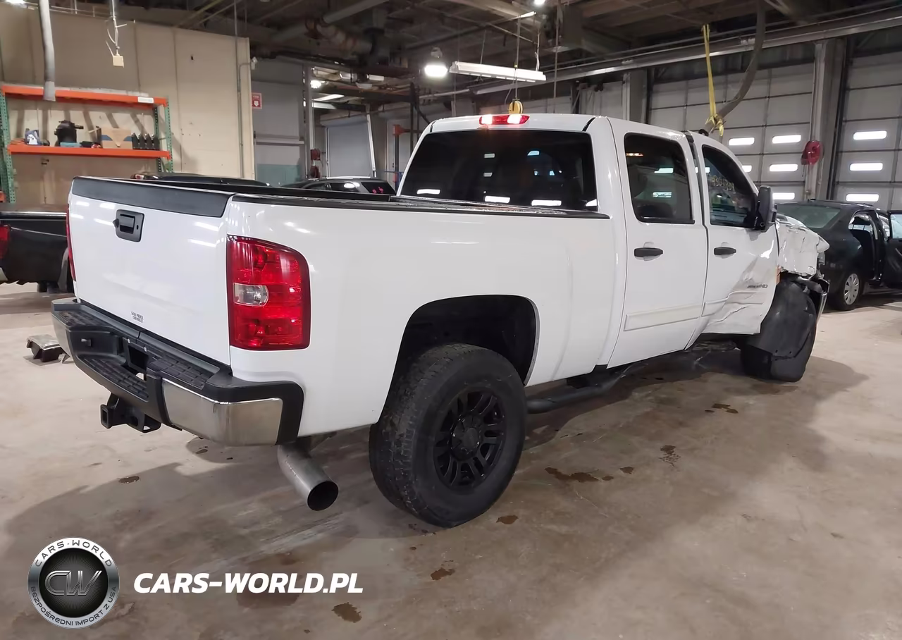 2014 Chevrolet Silverado 2500Hd Lt VIN:1GC1KXC89EF170970 - 4