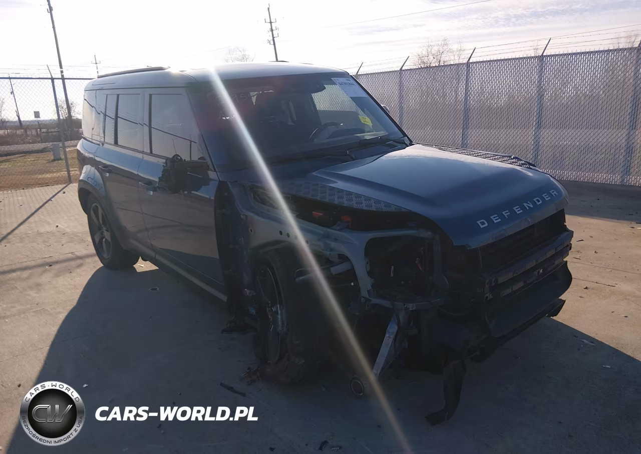 2025 Land Rover Defender 110 P300